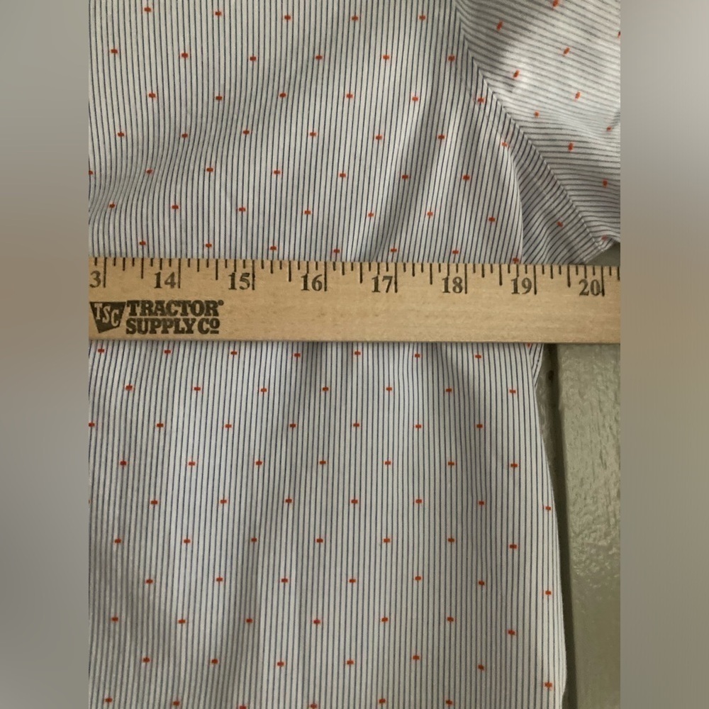 LANDS' END Blue White textured SUPIMA cotton NO IRON button front Pinstripe 10 - Picture 9 of 9